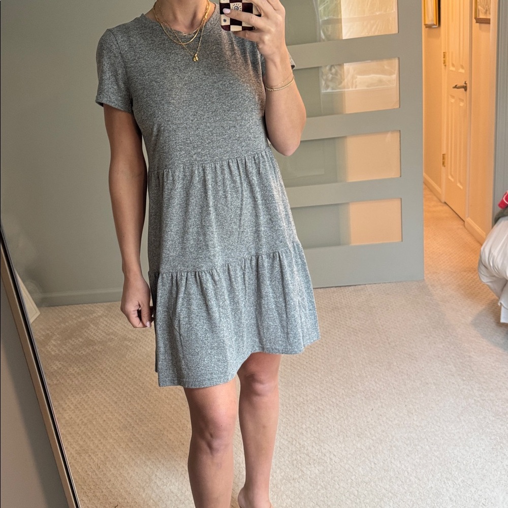 GAP Heathered Gray Knit Top
